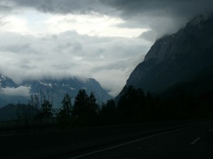 Dichte Wolken und Dauerregen vermiesen die Stimmung
